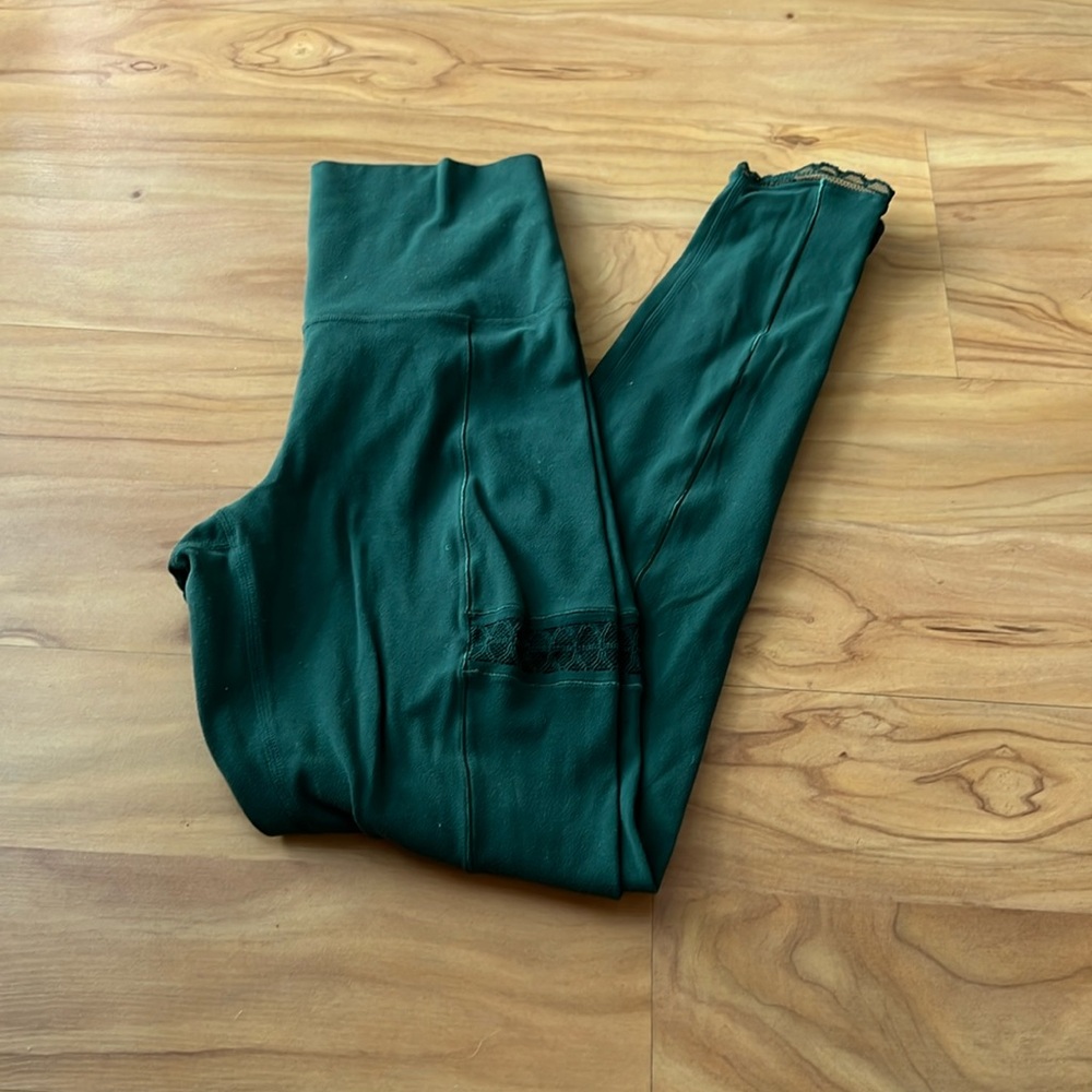Nike Dri-Fit Leggings w/Lace Detail
